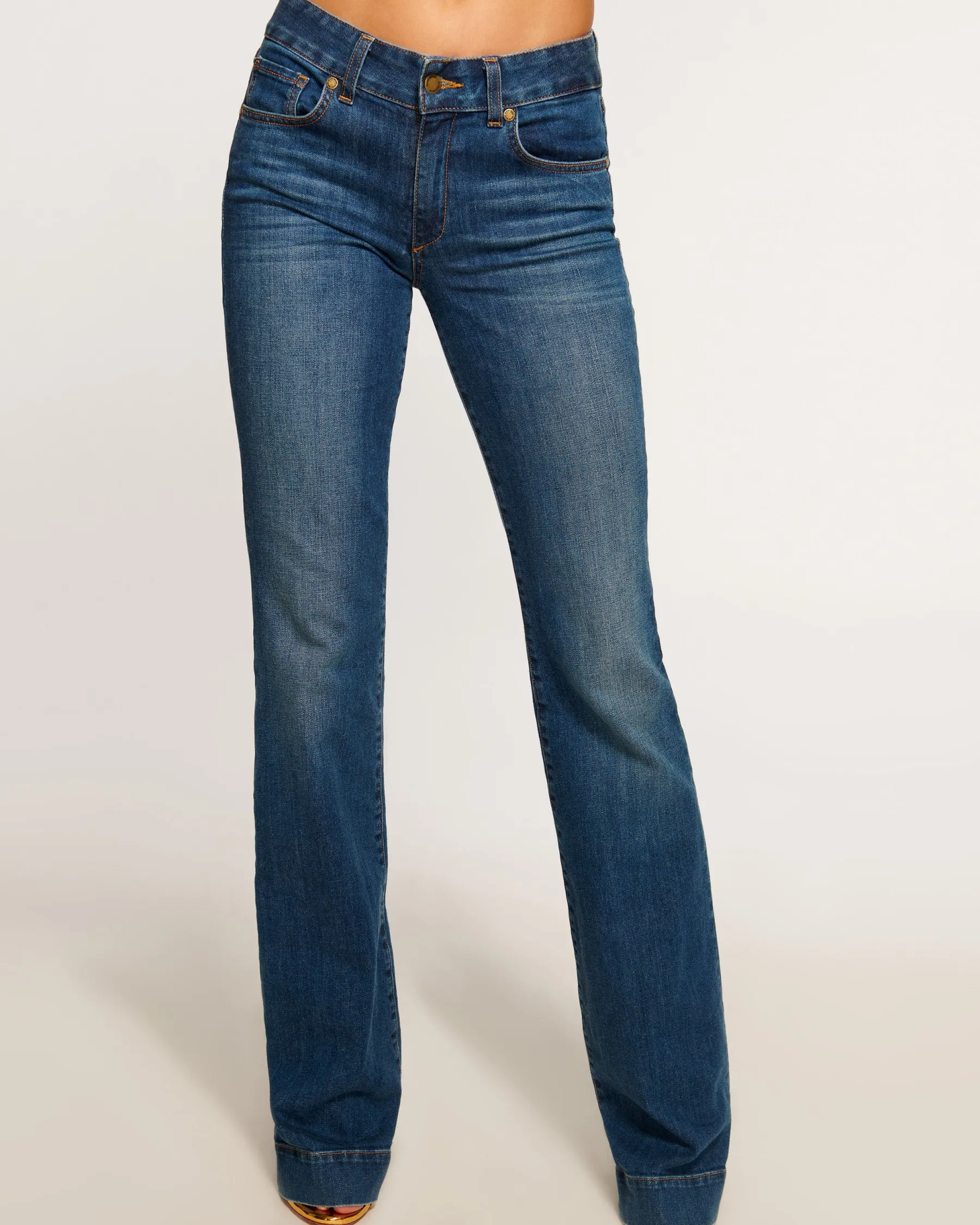 Ramy Brook Kyle Low Rise Flare Jean Mediumwash Hot